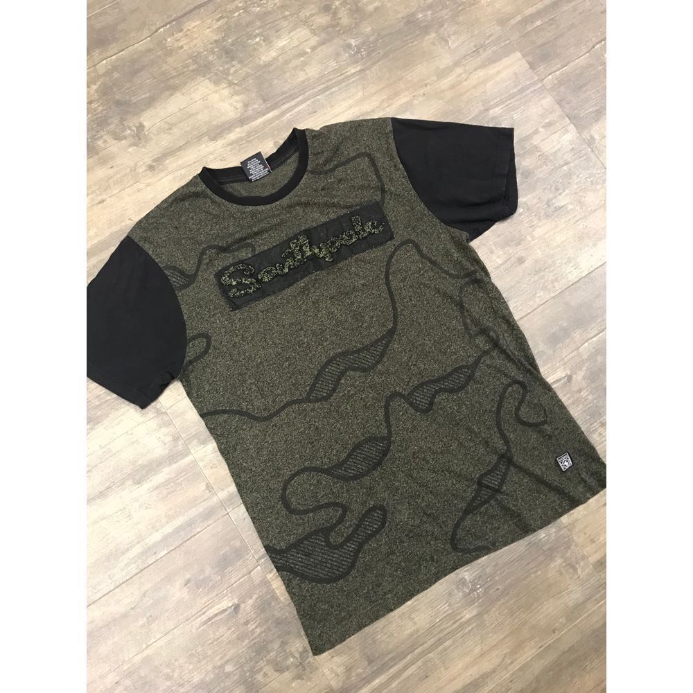 Vintage y2k Southpole Men Tshirt Size Large Green Black Raised Letters (577)